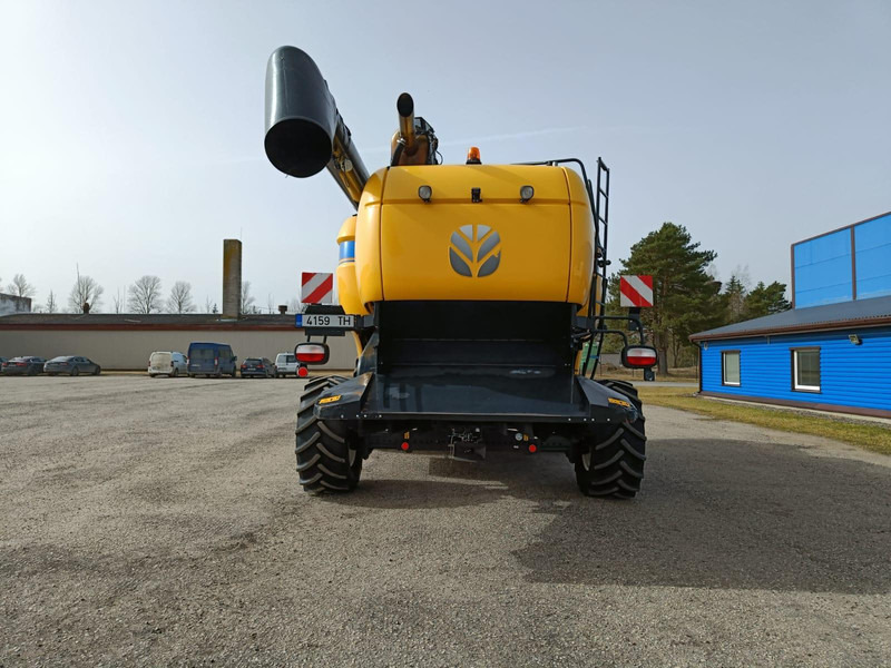 New Holland CX 8.85 - Kombajn harvester: slika 4 New Holland CX 8.85 - Kombajn harvester: slika 4