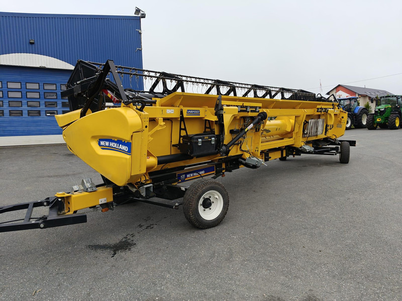 Kombajn harvester New Holland CX 8.90: slika 15