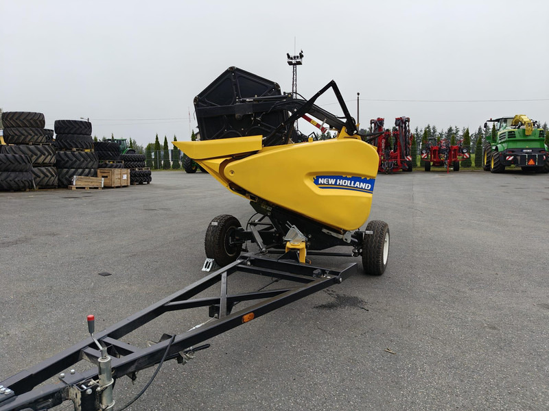 Kombajn harvester New Holland CX 8.90: slika 16