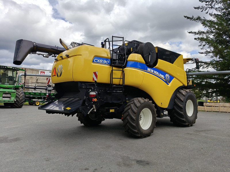 New Holland CX 8.90 - Kombajn harvester: slika 3 New Holland CX 8.90 - Kombajn harvester: slika 3