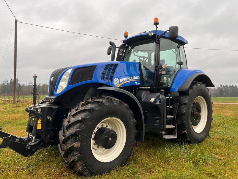 New Holland T8.330 - Traktor: slika 2 New Holland T8.330 - Traktor: slika 2