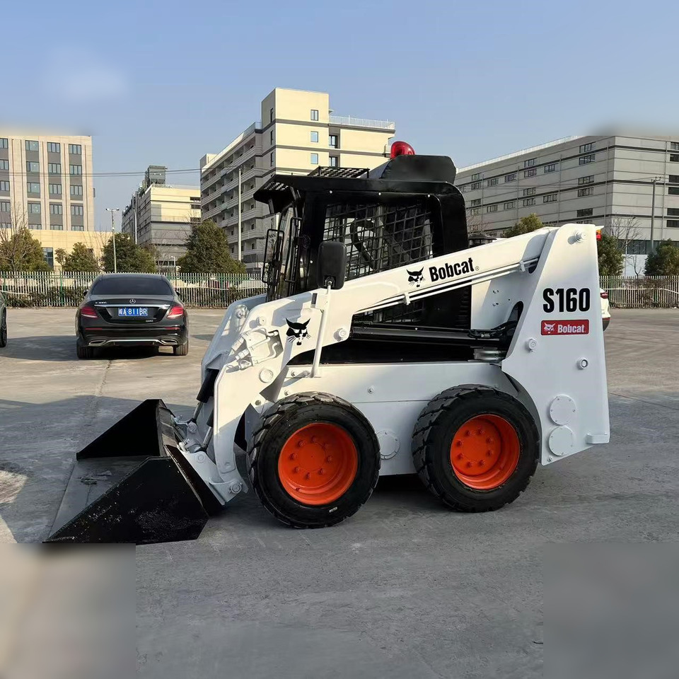 BOBCAT S160 - Mini nakladalec: slika 1 BOBCAT S160 - Mini nakladalec: slika 1