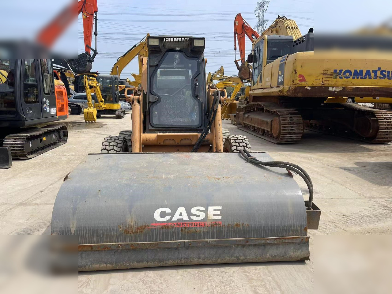 CASE 85XT - Mini nakladalec: slika 4 CASE 85XT - Mini nakladalec: slika 4