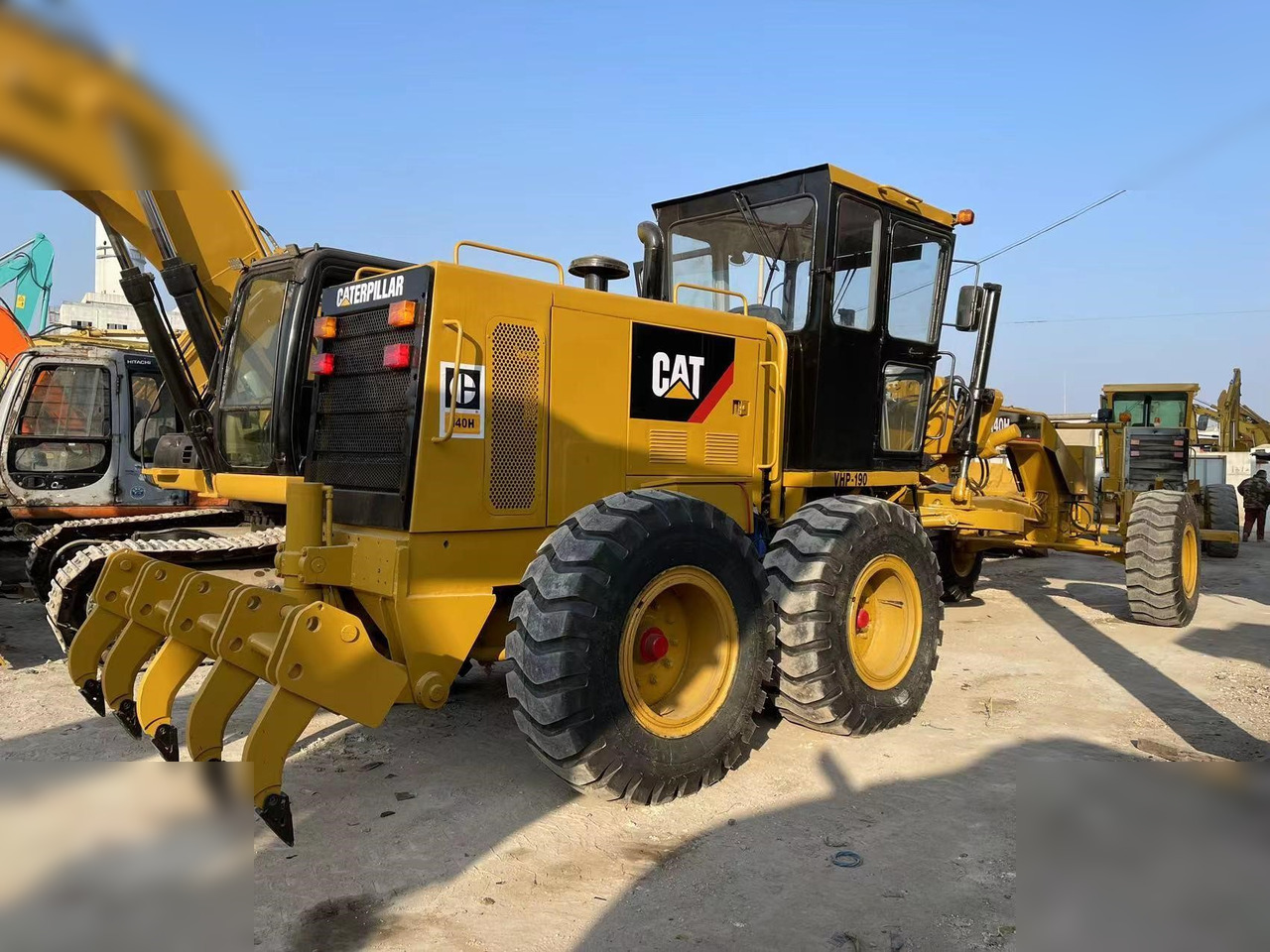 CATERPILLAR 140H - Greder: slika 2 CATERPILLAR 140H - Greder: slika 2