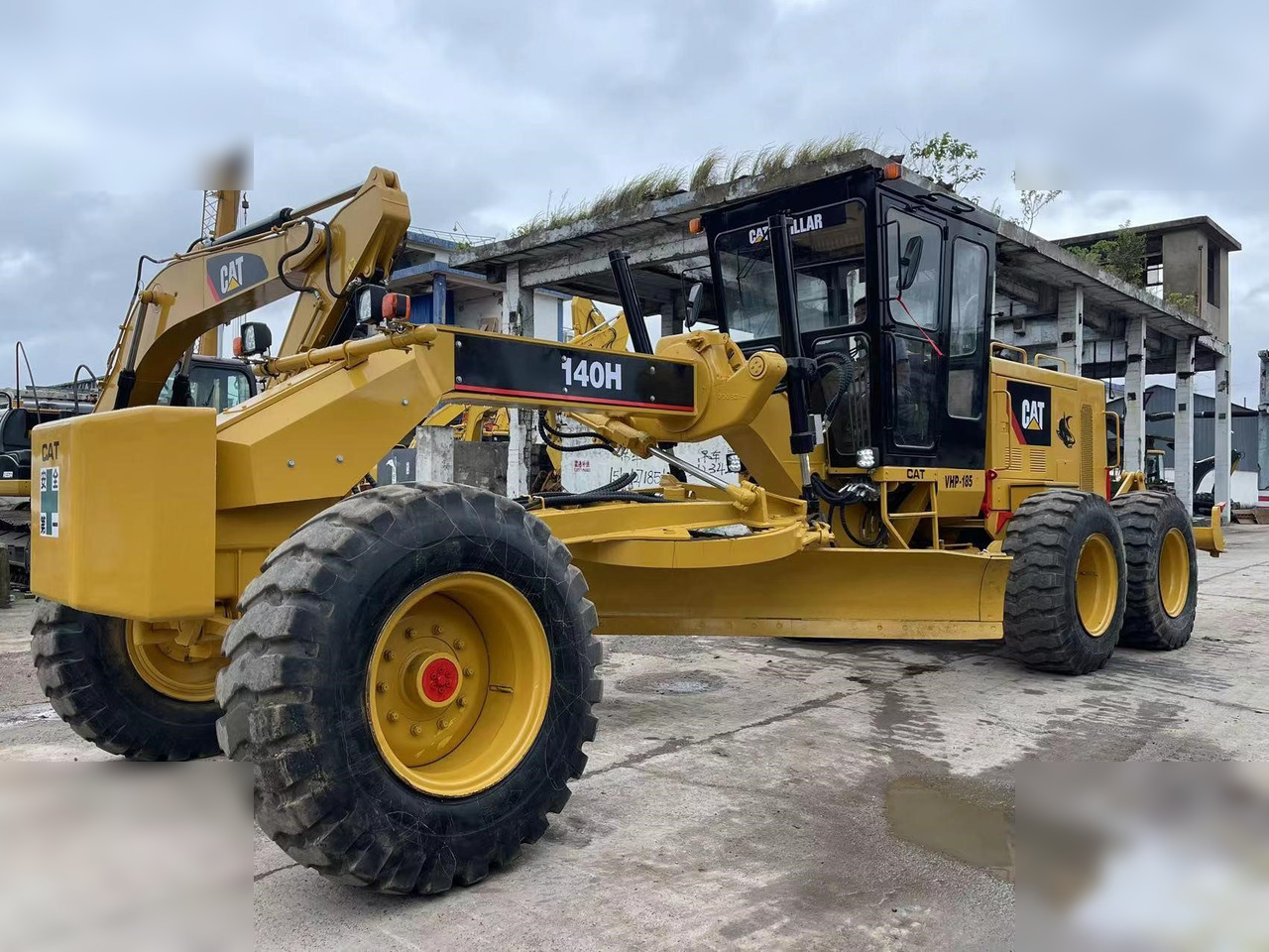 CATERPILLAR 140H - Greder: slika 1 CATERPILLAR 140H - Greder: slika 1