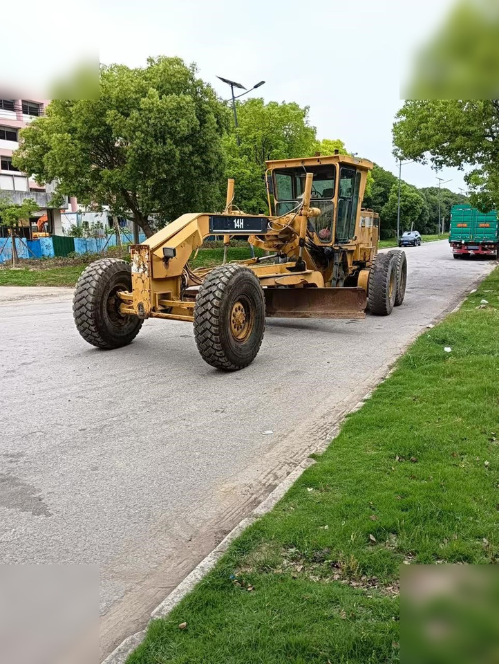 CATERPILLAR 14H - Greder: slika 4 CATERPILLAR 14H - Greder: slika 4