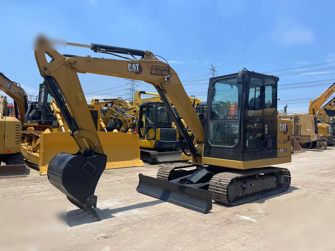 CATERPILLAR 305.5 - Mini bager: slika 1 CATERPILLAR 305.5 - Mini bager: slika 1