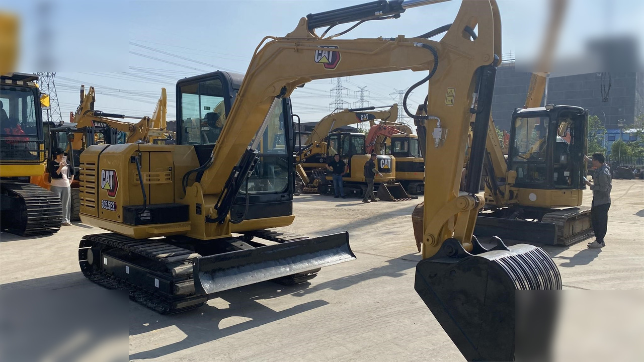 CATERPILLAR 305.5E - Mini bager: slika 2 CATERPILLAR 305.5E - Mini bager: slika 2