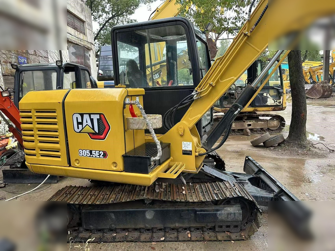 CATERPILLAR 305.5E2 - Mini bager: slika 4 CATERPILLAR 305.5E2 - Mini bager: slika 4