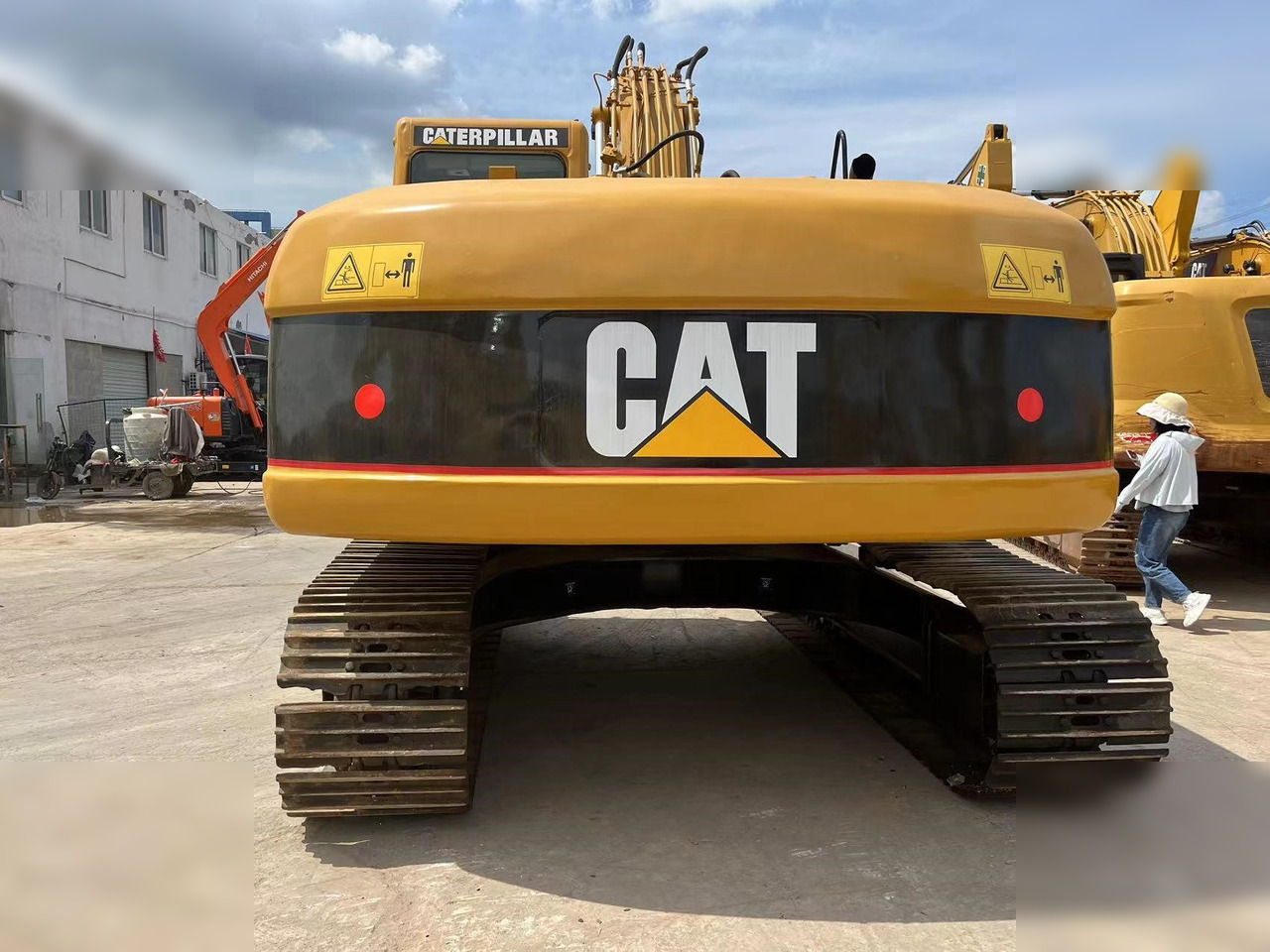 CATERPILLAR 320CL - Bager goseničar: slika 3 CATERPILLAR 320CL - Bager goseničar: slika 3