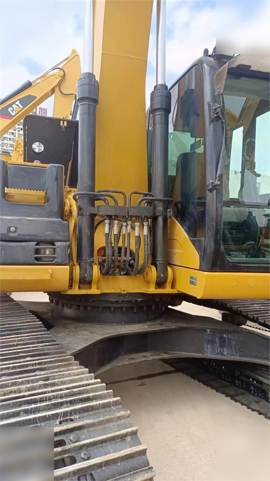 CATERPILLAR 323D - Bager goseničar: slika 5 CATERPILLAR 323D - Bager goseničar: slika 5