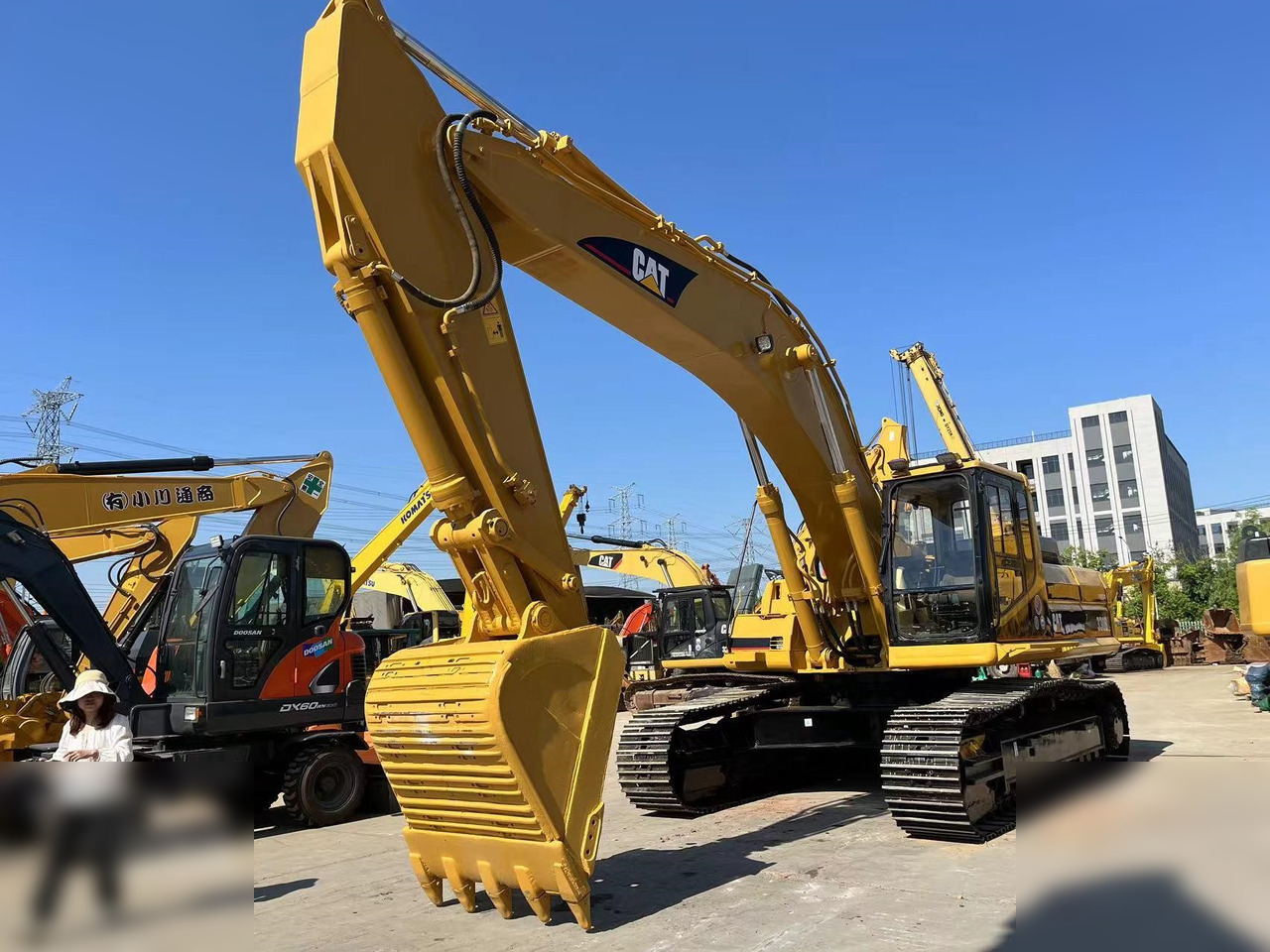 CATERPILLAR 330BL - Bager goseničar: slika 4 CATERPILLAR 330BL - Bager goseničar: slika 4
