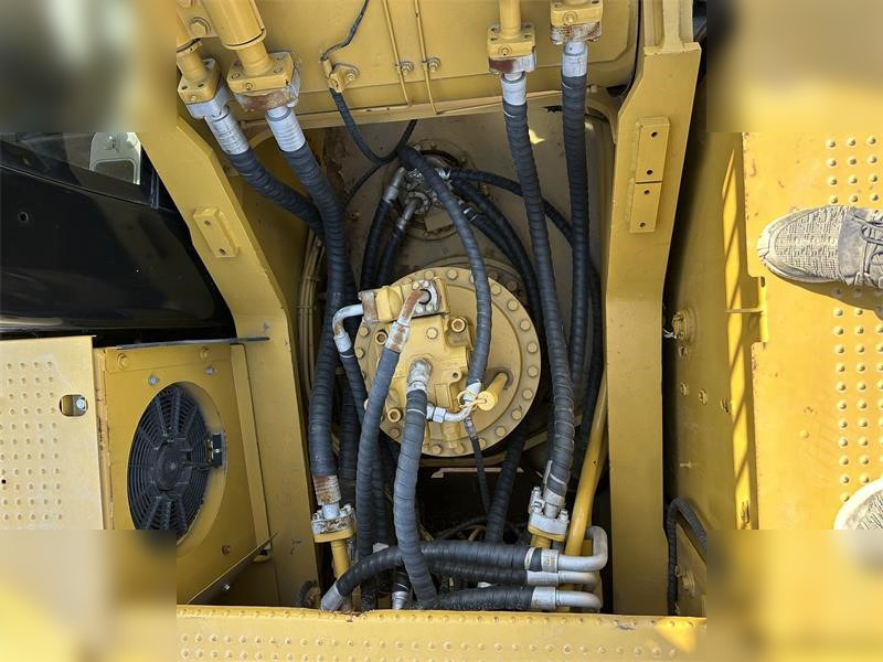 CATERPILLAR 330D - Bager goseničar: slika 5 CATERPILLAR 330D - Bager goseničar: slika 5