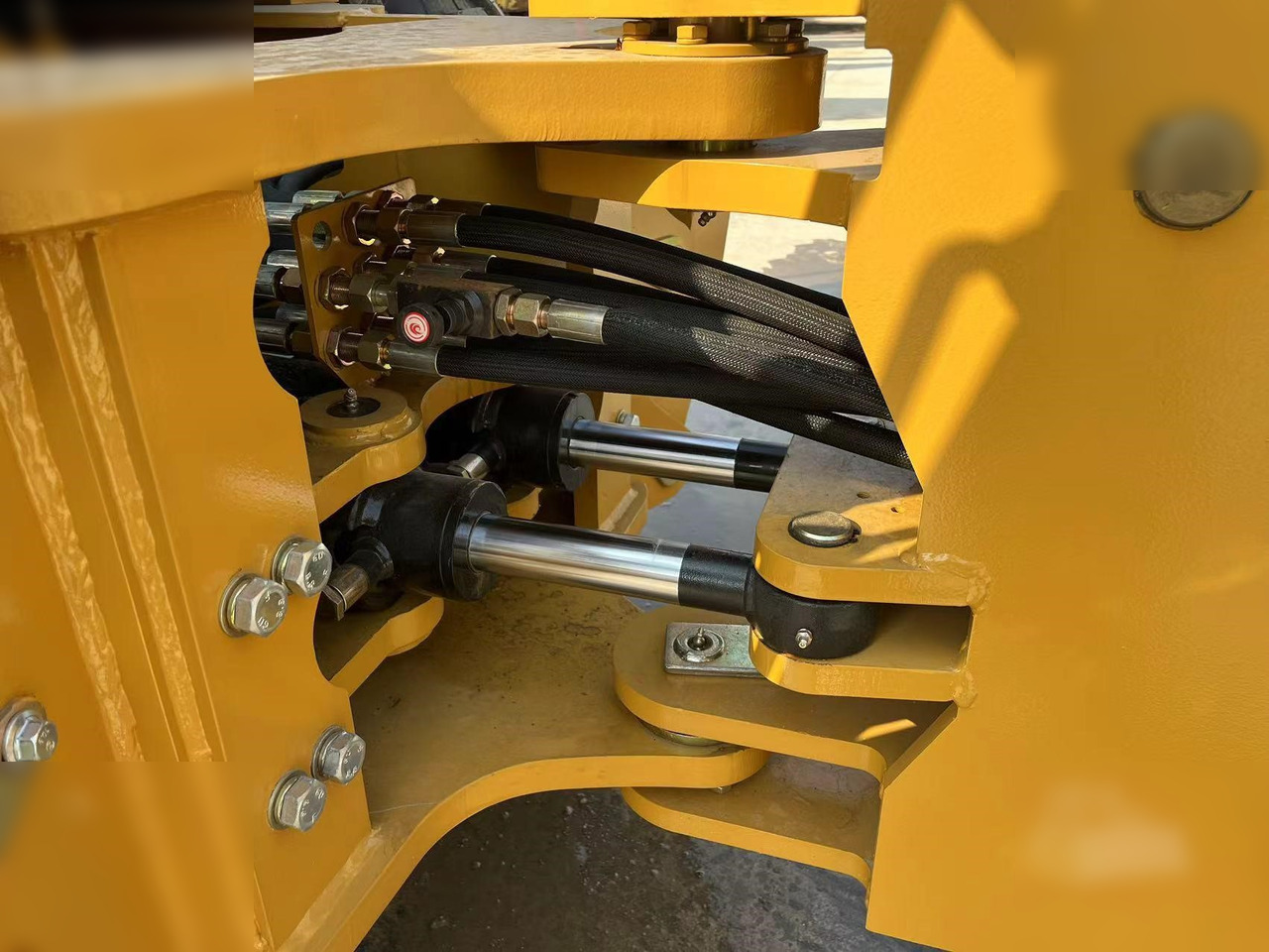 CATERPILLAR 420F - Bager nakladalec: slika 5 CATERPILLAR 420F - Bager nakladalec: slika 5