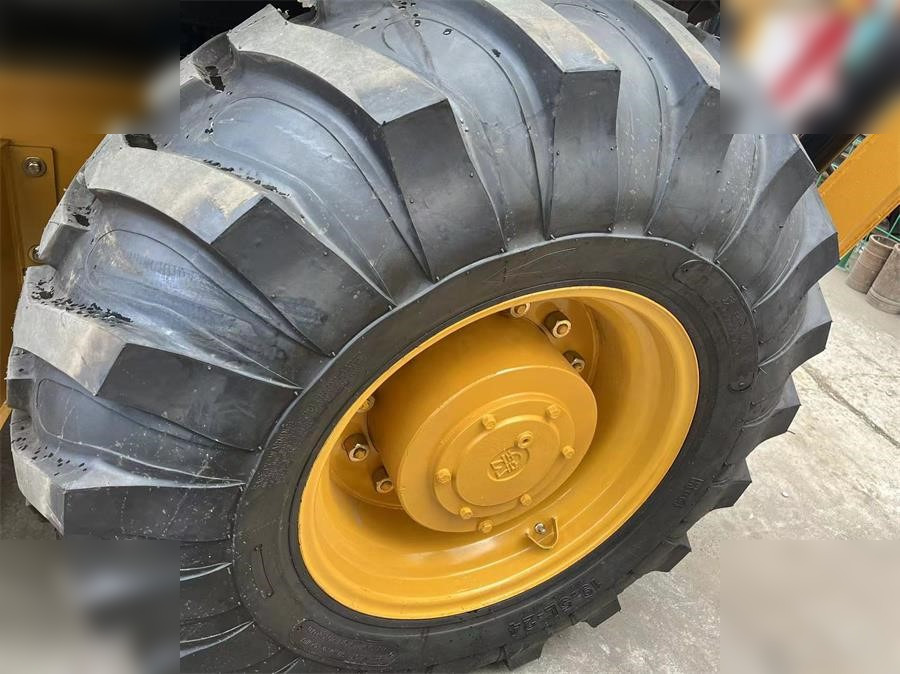 CATERPILLAR 430F - Bager nakladalec: slika 5 CATERPILLAR 430F - Bager nakladalec: slika 5