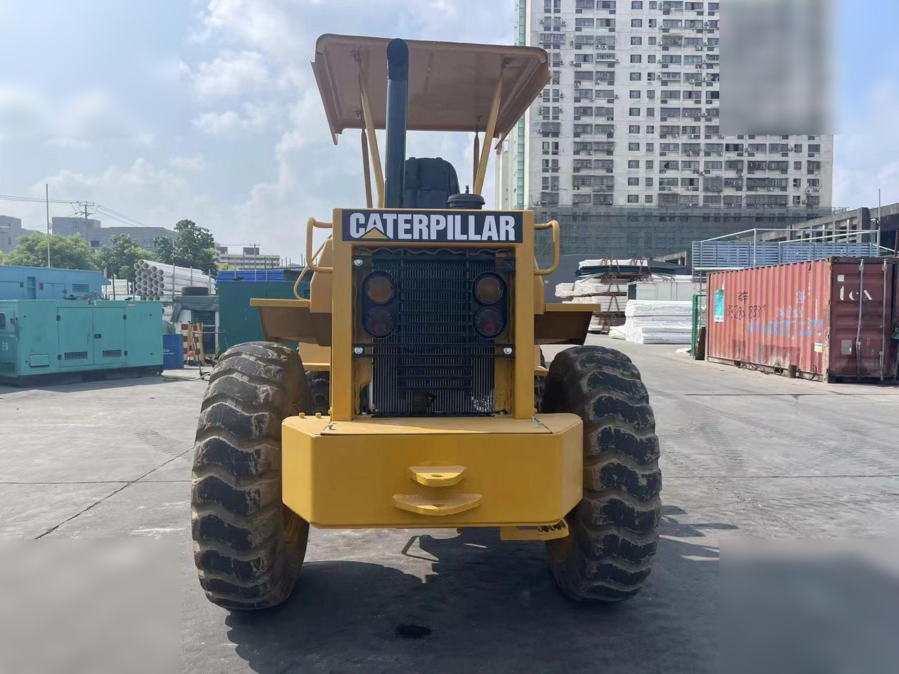 CATERPILLAR 910 - Kolesni nakladalec: slika 5 CATERPILLAR 910 - Kolesni nakladalec: slika 5