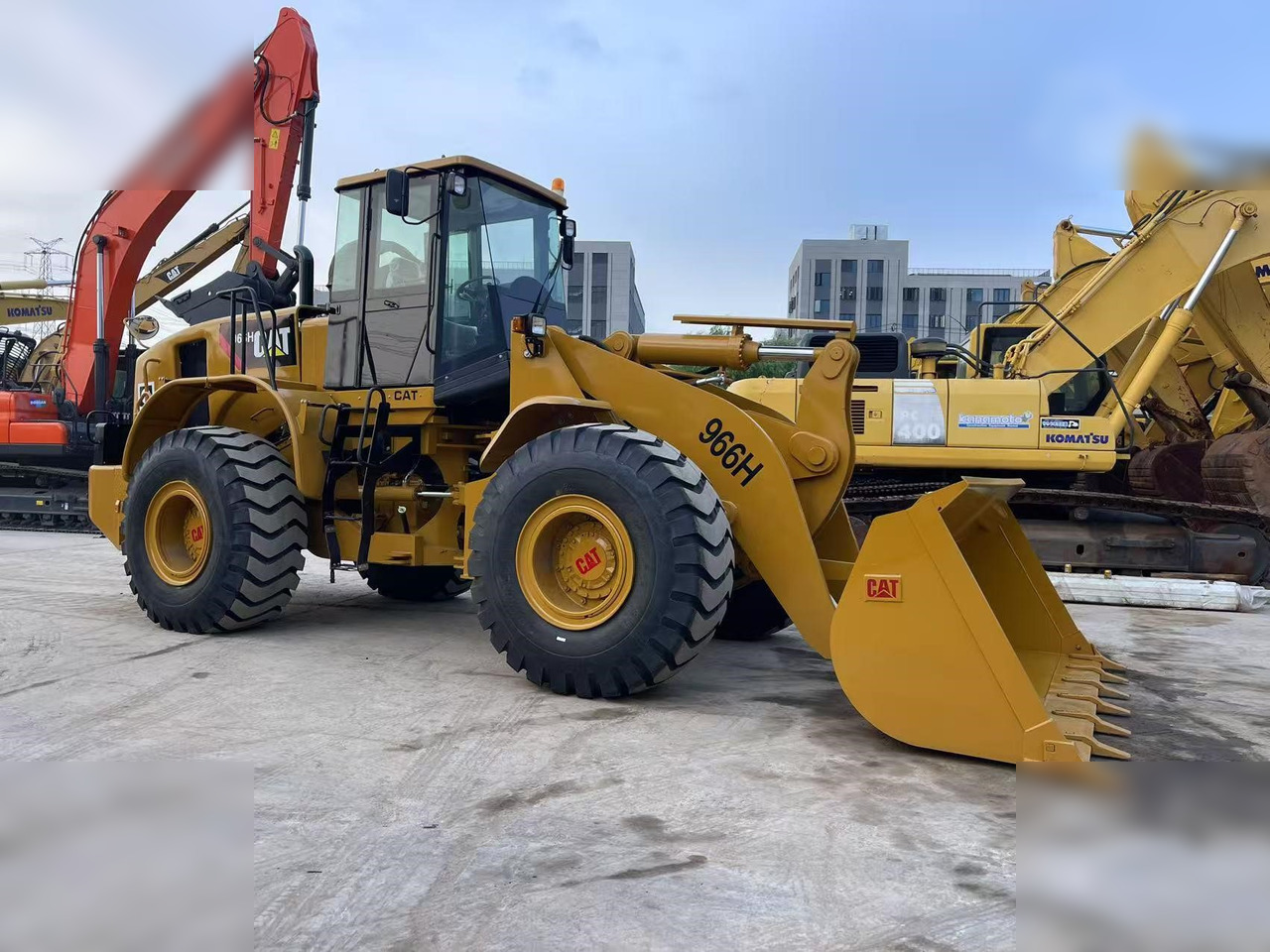 CATERPILLAR 966H - Kolesni nakladalec: slika 1 CATERPILLAR 966H - Kolesni nakladalec: slika 1