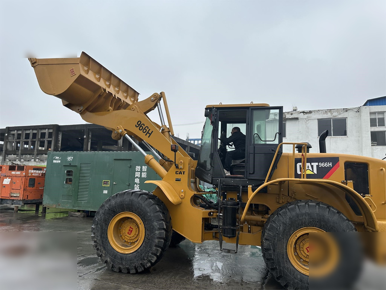 CATERPILLAR 966H - Kolesni nakladalec: slika 2 CATERPILLAR 966H - Kolesni nakladalec: slika 2