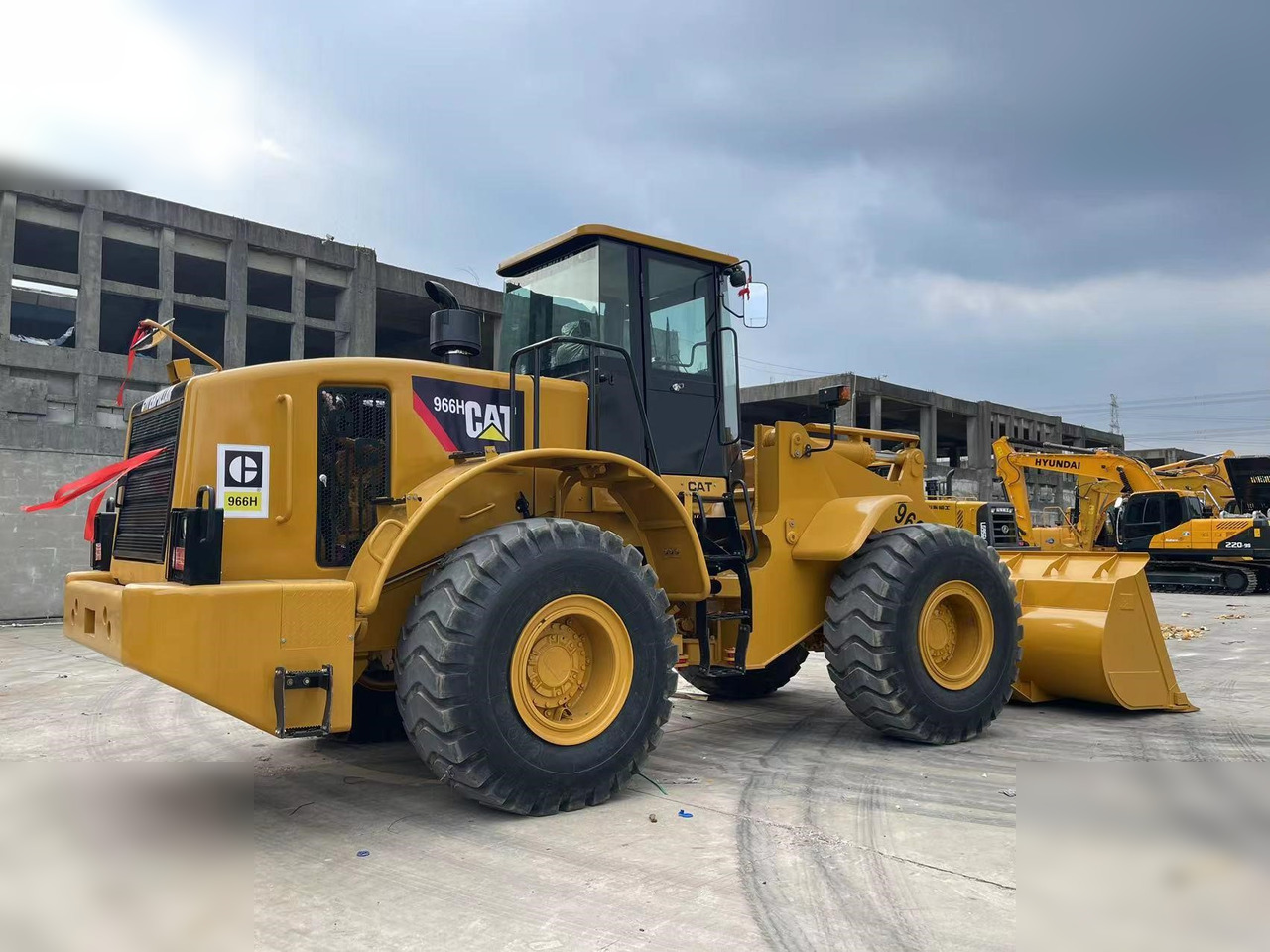 CATERPILLAR 966H - Kolesni nakladalec: slika 2 CATERPILLAR 966H - Kolesni nakladalec: slika 2