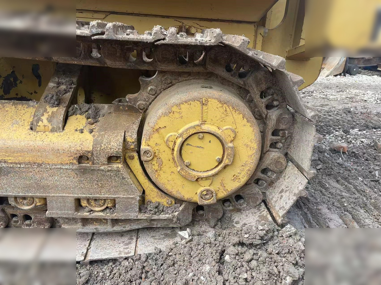 CATERPILLAR D5G XL - Buldožer: slika 3 CATERPILLAR D5G XL - Buldožer: slika 3