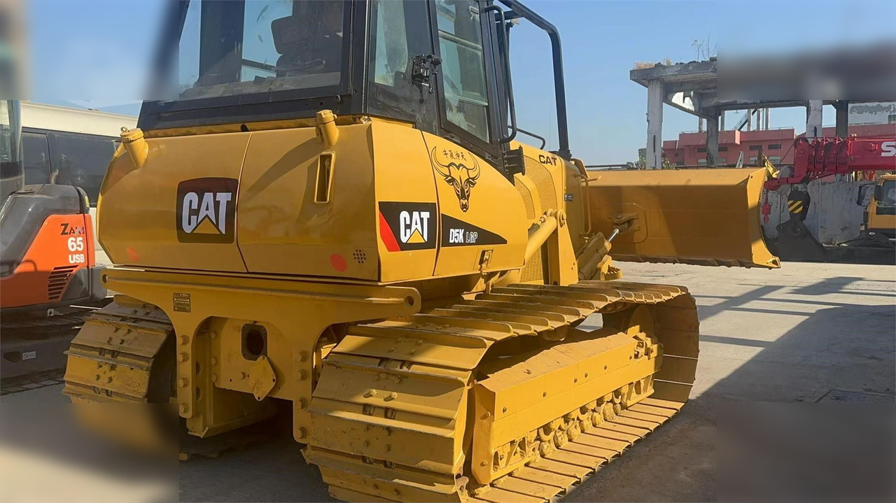 CATERPILLAR D5K LGP - Buldožer: slika 2 CATERPILLAR D5K LGP - Buldožer: slika 2