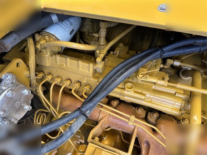 Buldožer CATERPILLAR D7G II: slika 9