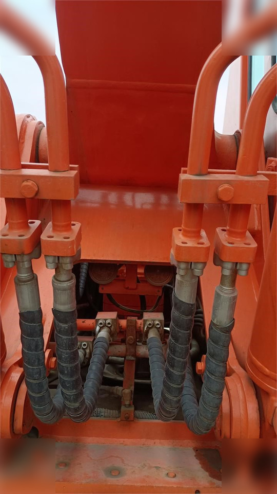 DOOSAN DH220 LC-7 - Bager goseničar: slika 5 DOOSAN DH220 LC-7 - Bager goseničar: slika 5