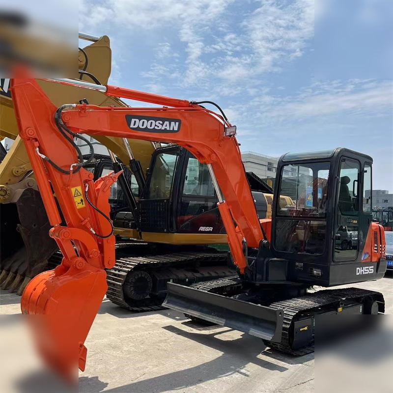 DOOSAN DH55-V - Mini bager: slika 2 DOOSAN DH55-V - Mini bager: slika 2