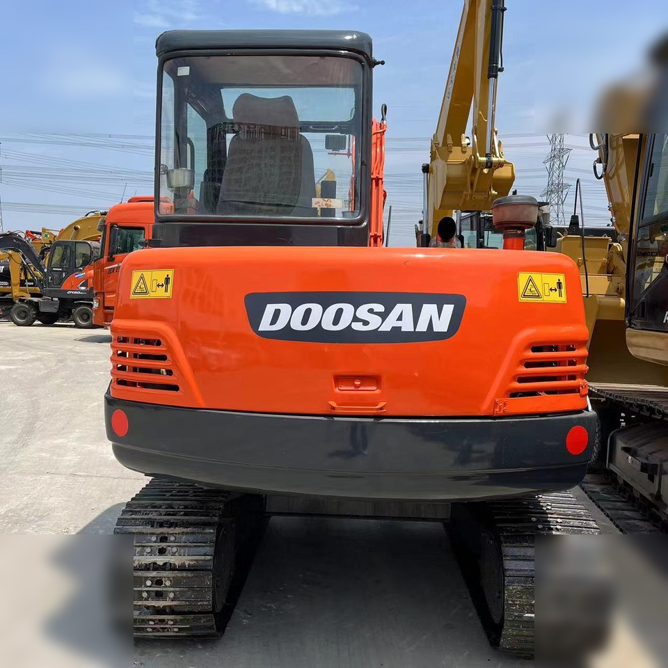 DOOSAN DH55-V - Mini bager: slika 4 DOOSAN DH55-V - Mini bager: slika 4