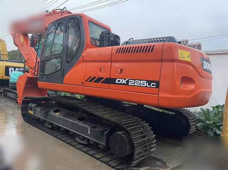 DOOSAN DX225 LC-5 - Bager goseničar: slika 1 DOOSAN DX225 LC-5 - Bager goseničar: slika 1