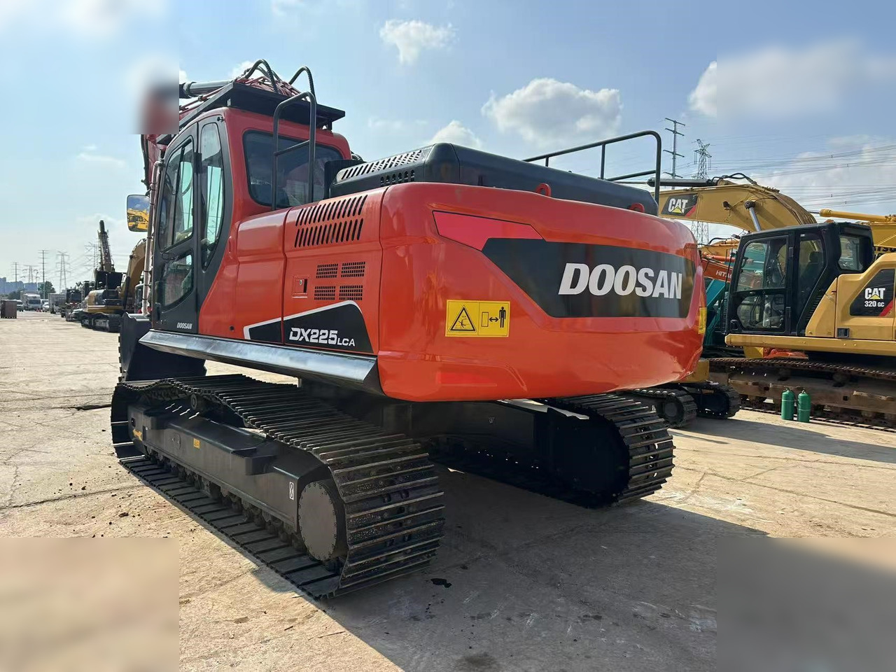 DOOSAN DX225 LCA - Bager goseničar: slika 4 DOOSAN DX225 LCA - Bager goseničar: slika 4