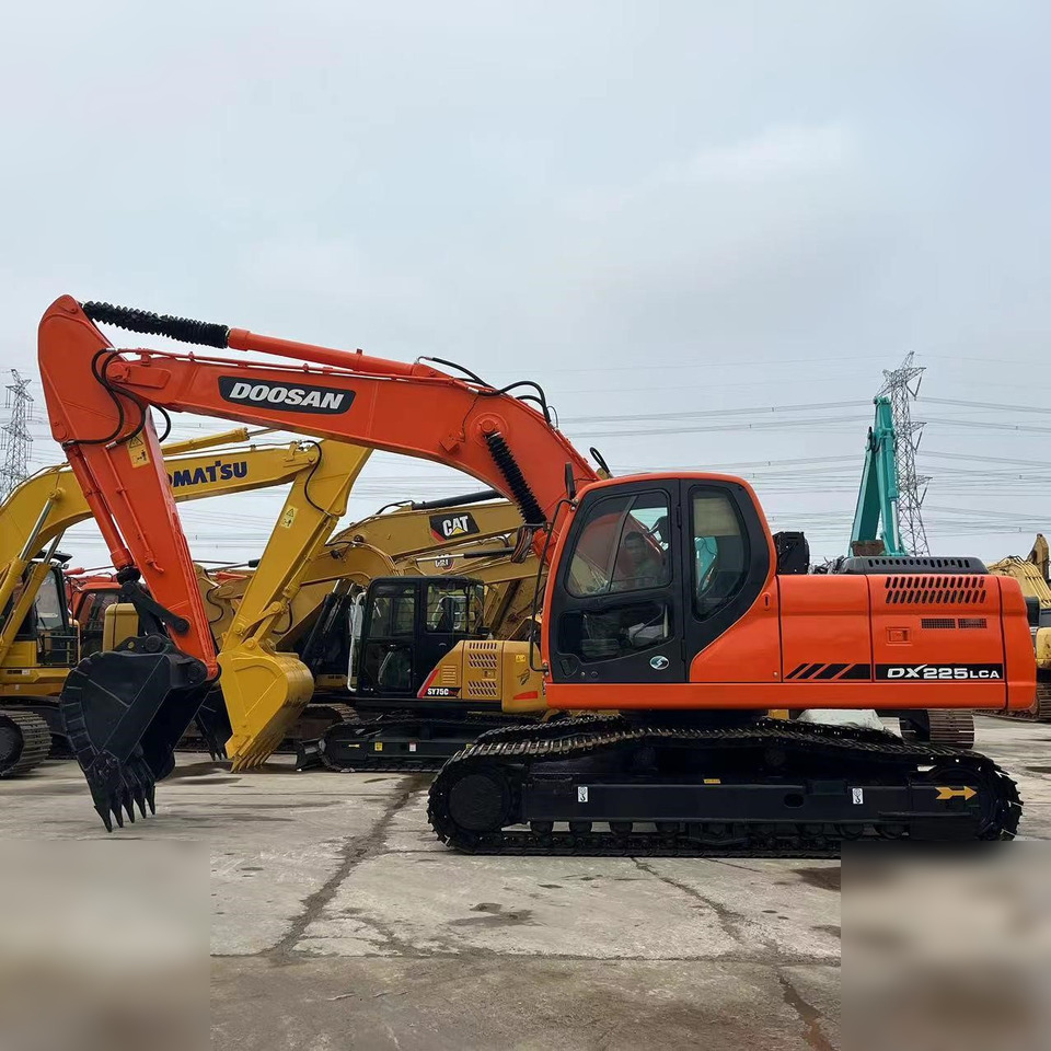 DOOSAN DX225 LCA - Bager goseničar: slika 1 DOOSAN DX225 LCA - Bager goseničar: slika 1