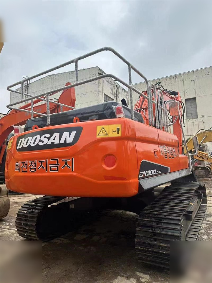 DOOSAN DX300 LC-9C - Bager goseničar: slika 5 DOOSAN DX300 LC-9C - Bager goseničar: slika 5