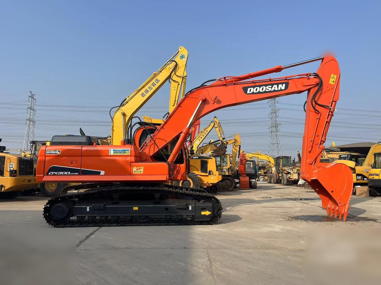 DOOSAN DX300 LC-9C - Bager goseničar: slika 2 DOOSAN DX300 LC-9C - Bager goseničar: slika 2