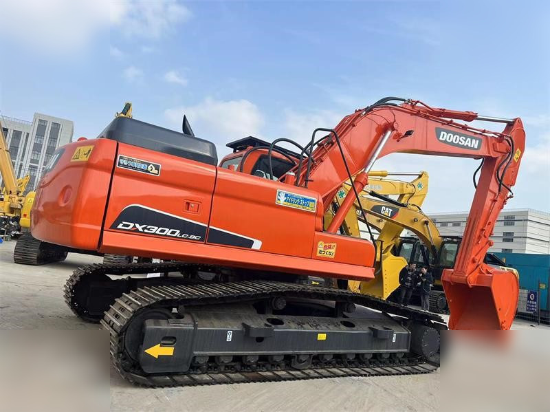 DOOSAN DX300 LC-9C - Bager goseničar: slika 1 DOOSAN DX300 LC-9C - Bager goseničar: slika 1