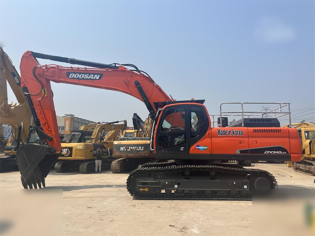 DOOSAN DX340 LCA - Bager goseničar: slika 1 DOOSAN DX340 LCA - Bager goseničar: slika 1