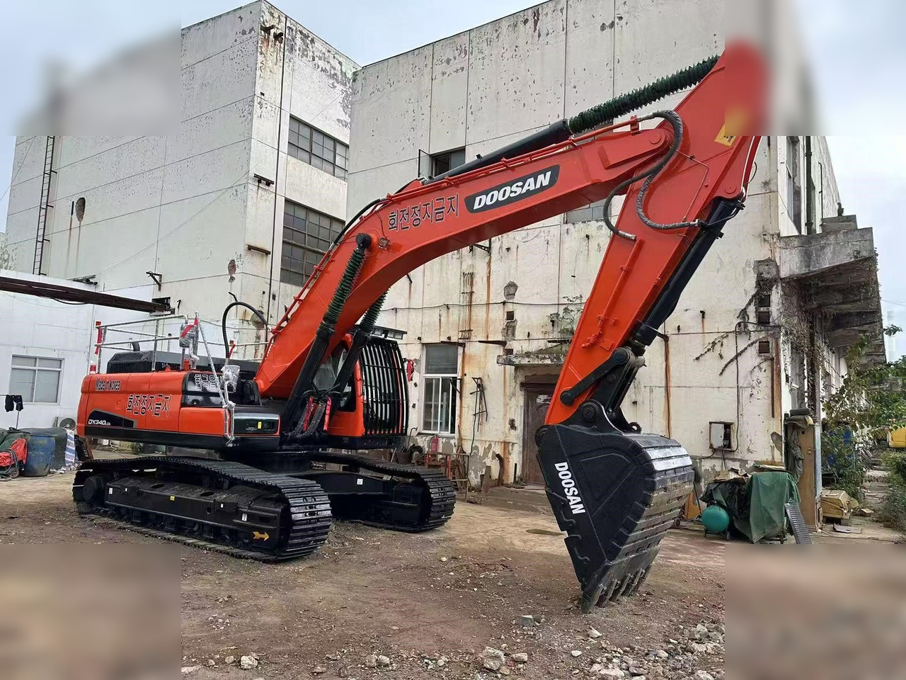 DOOSAN DX340 LCA - Bager goseničar: slika 3 DOOSAN DX340 LCA - Bager goseničar: slika 3