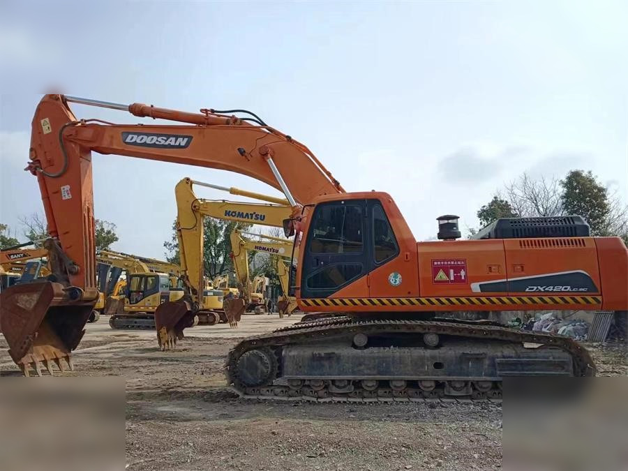 DOOSAN DX420 LC-9C - Bager goseničar: slika 1 DOOSAN DX420 LC-9C - Bager goseničar: slika 1