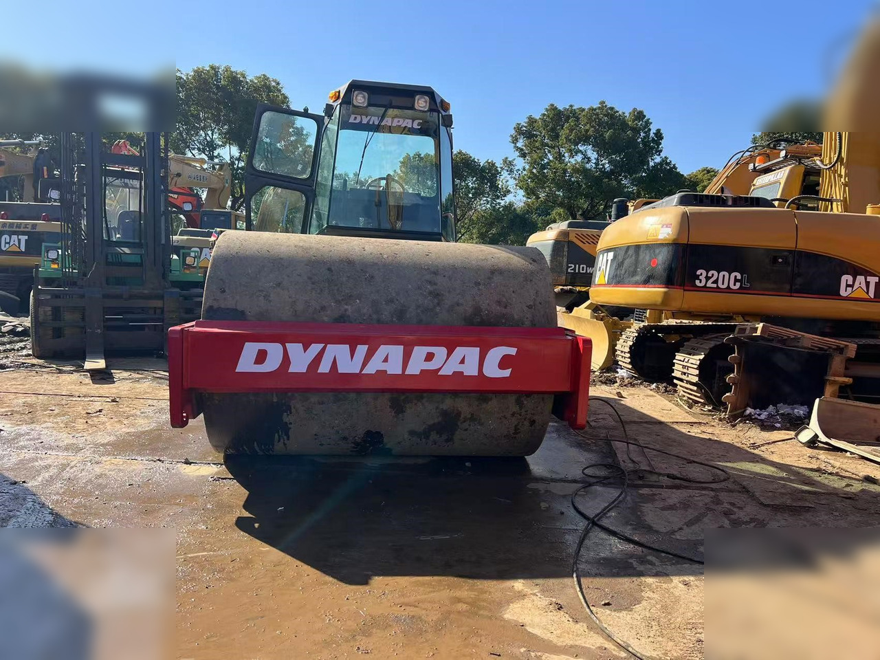 DYNAPAC CA251D - Valjar: slika 2 DYNAPAC CA251D - Valjar: slika 2