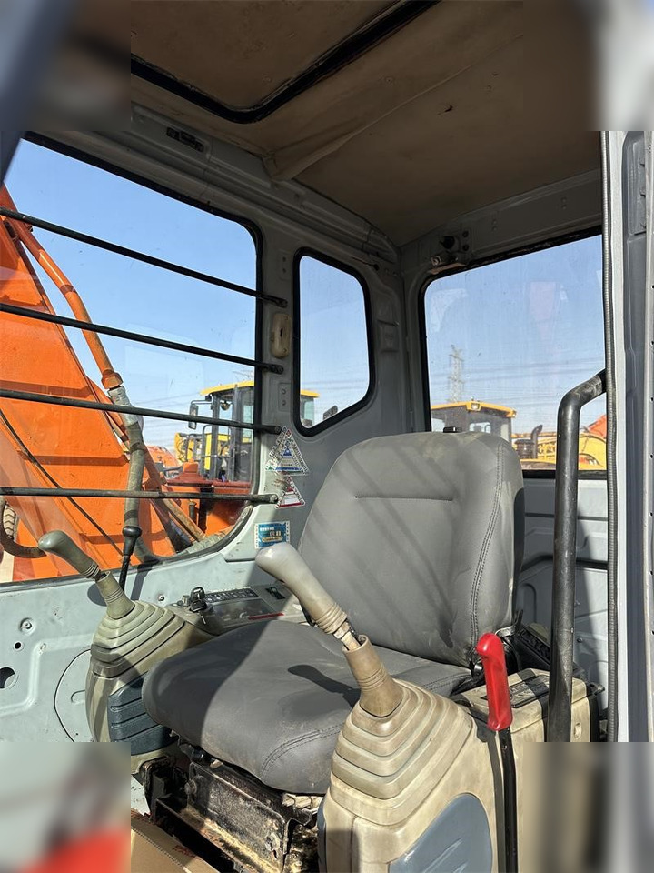 Bager goseničar HITACHI EX60-5: slika 6
