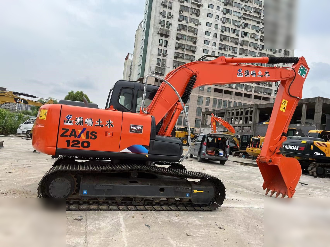 HITACHI ZX120 - Bager goseničar: slika 1 HITACHI ZX120 - Bager goseničar: slika 1