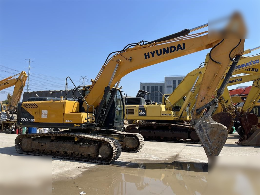 HYUNDAI ROBEX 220 LC-9S - Bager goseničar: slika 3 HYUNDAI ROBEX 220 LC-9S - Bager goseničar: slika 3