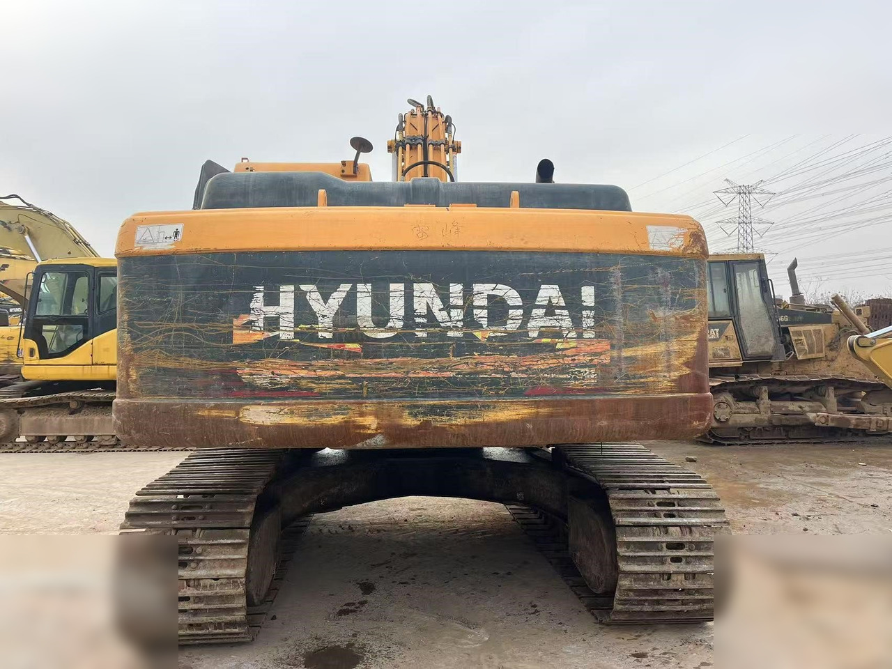 HYUNDAI ROBEX 220 LC-9S - Bager goseničar: slika 2 HYUNDAI ROBEX 220 LC-9S - Bager goseničar: slika 2