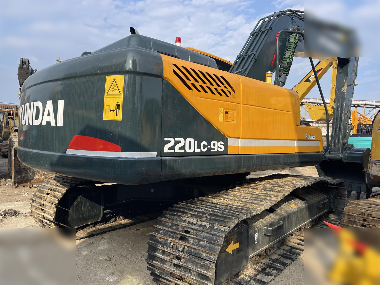 HYUNDAI ROBEX 220 LC-9S - Bager goseničar: slika 3 HYUNDAI ROBEX 220 LC-9S - Bager goseničar: slika 3