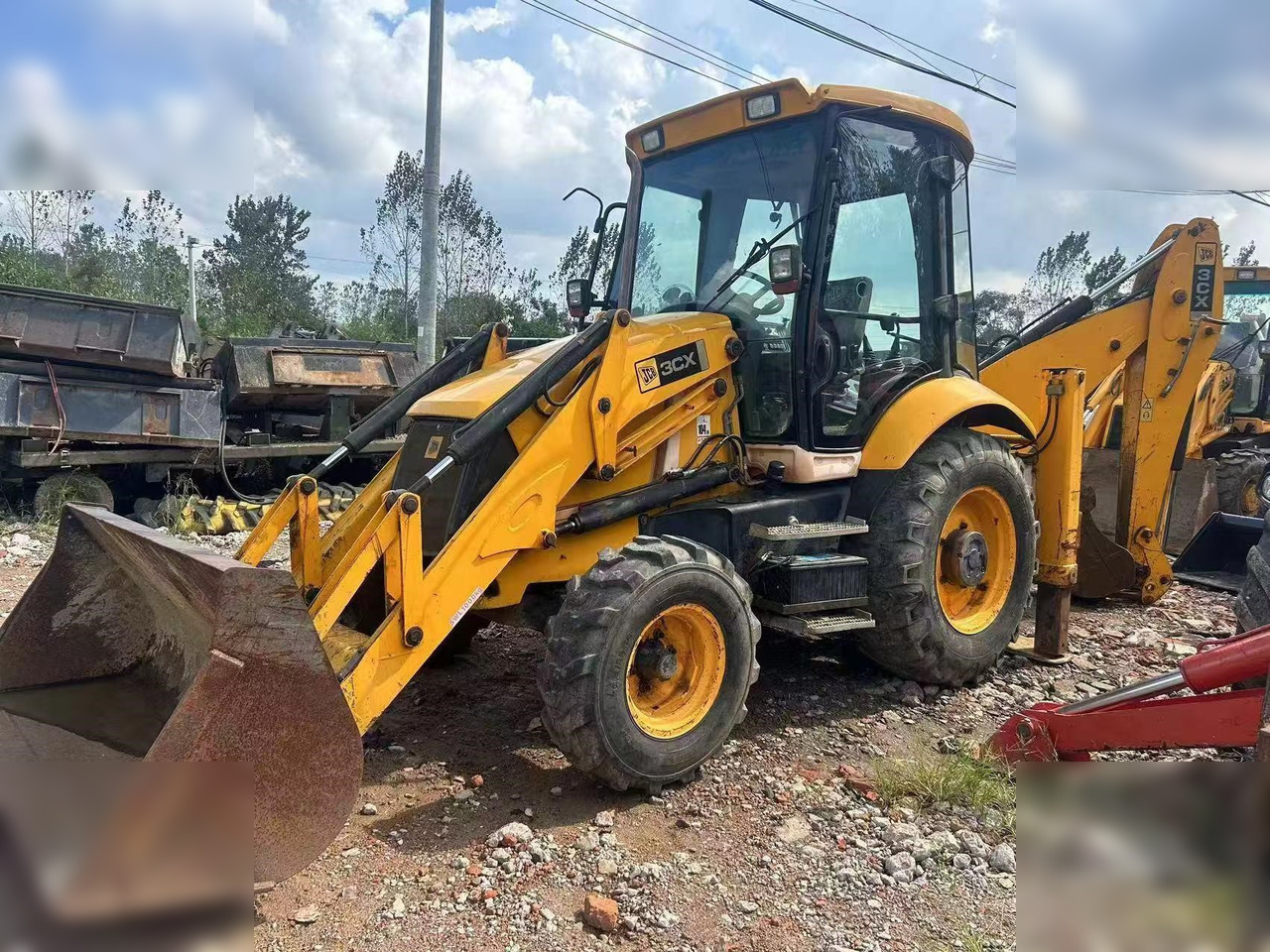 JCB 3CX - Bager nakladalec: slika 2 JCB 3CX - Bager nakladalec: slika 2