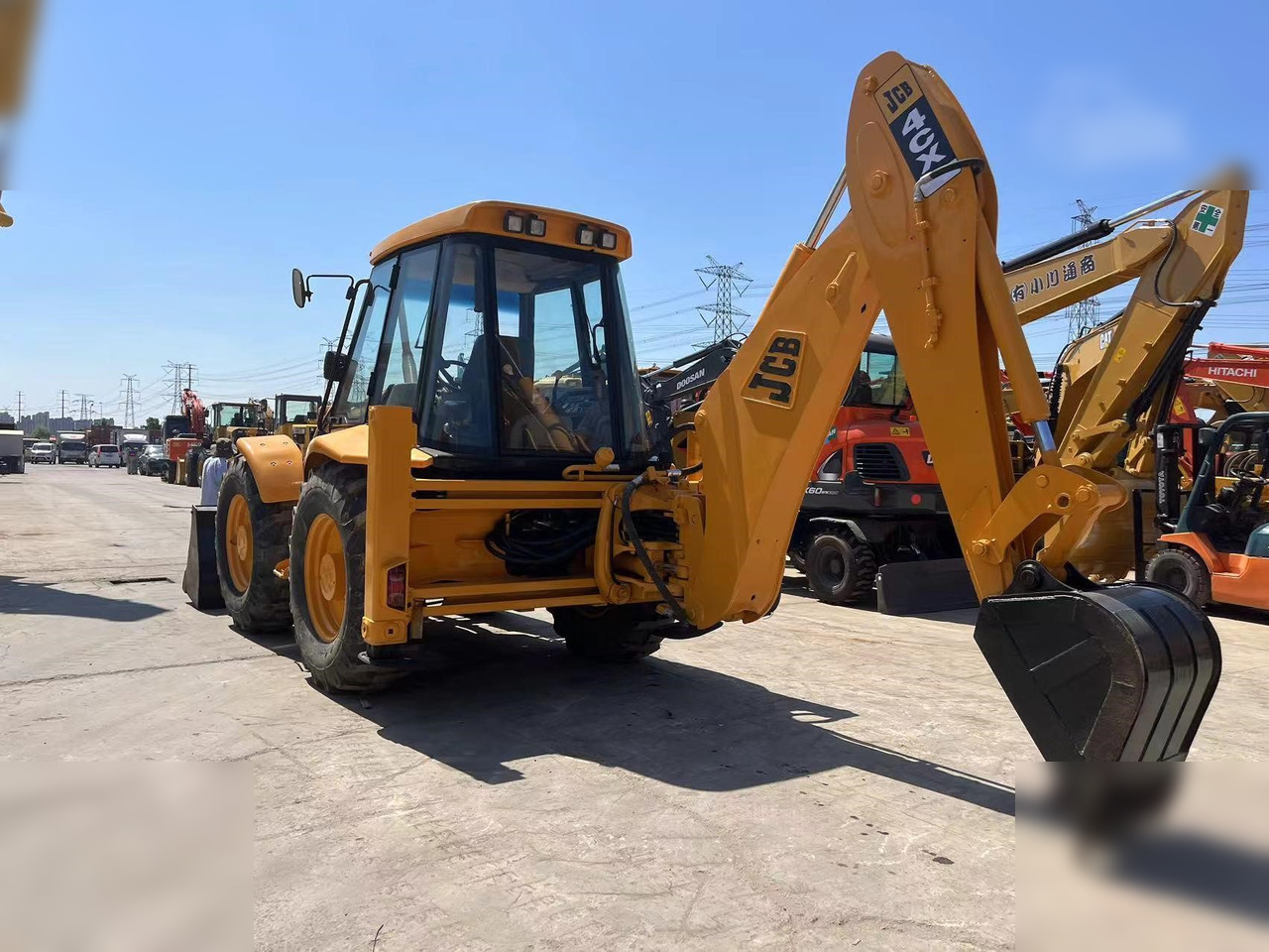 JCB 4CX - Bager nakladalec: slika 3 JCB 4CX - Bager nakladalec: slika 3