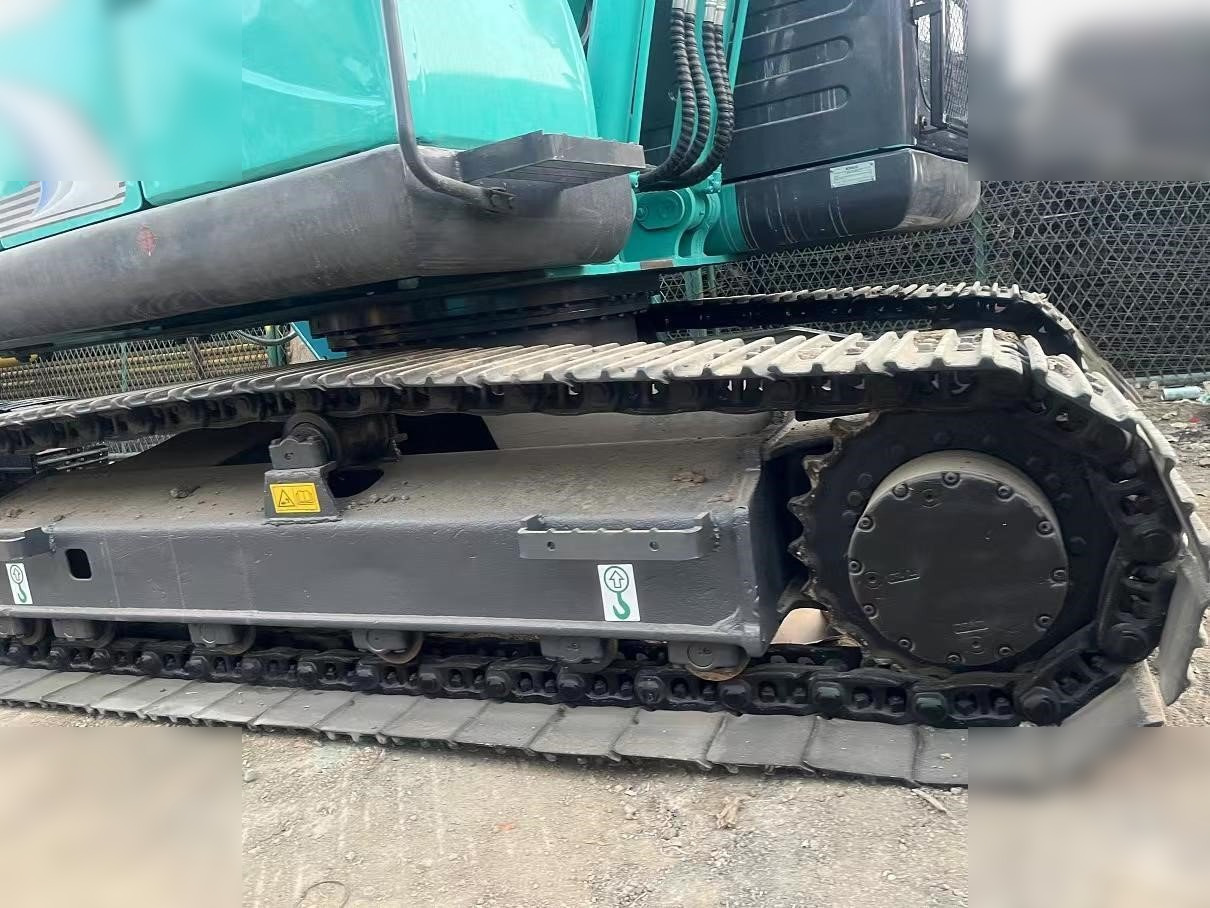 Bager goseničar KOBELCO SK130-8: slika 6