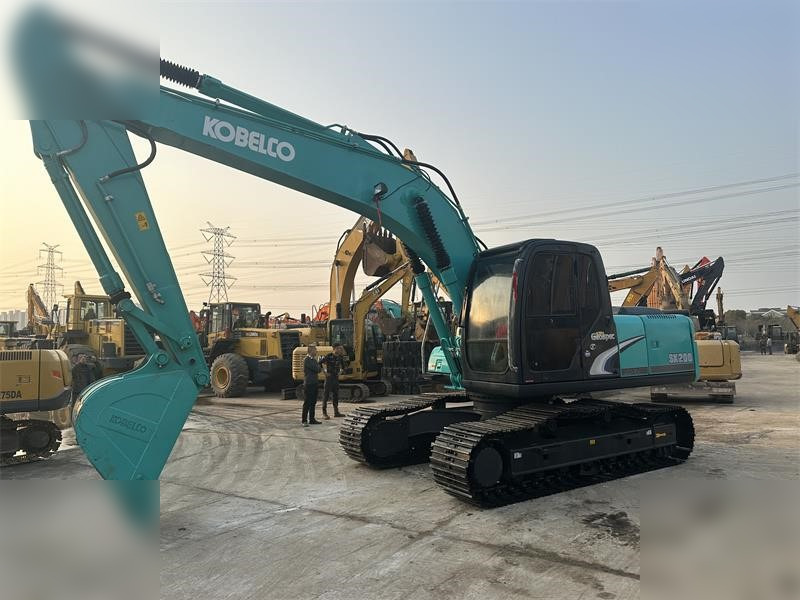 KOBELCO SK200-6E - Bager goseničar: slika 2 KOBELCO SK200-6E - Bager goseničar: slika 2