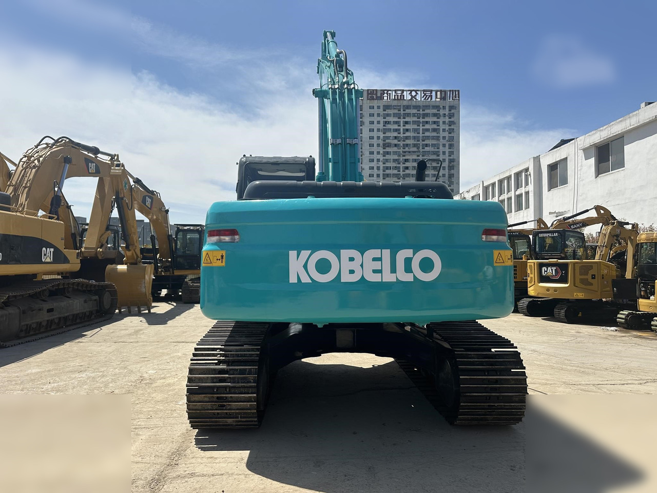KOBELCO SK210 LC-8 - Bager goseničar: slika 4 KOBELCO SK210 LC-8 - Bager goseničar: slika 4