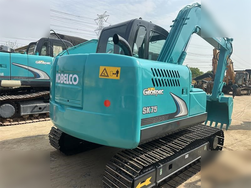 KOBELCO SK75-8 - Bager goseničar: slika 4 KOBELCO SK75-8 - Bager goseničar: slika 4